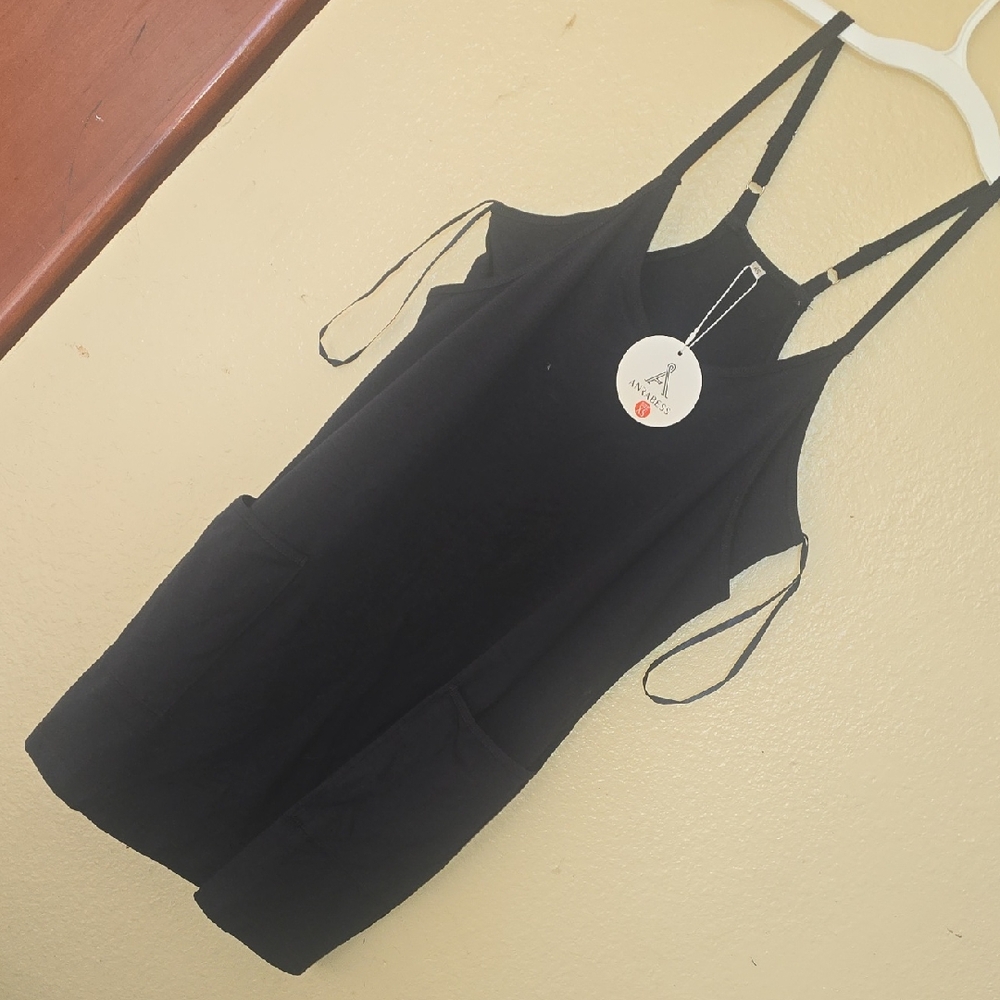 ANRABESS- Black Strappy Dress with Pockets